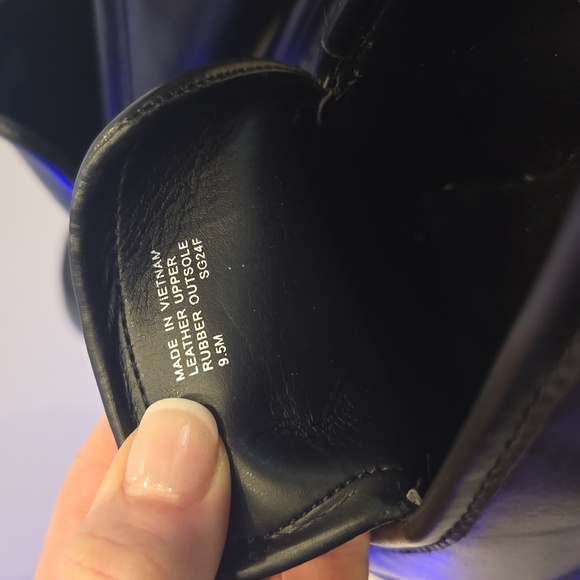 Michael KORS BLACK LEATHER SHILOH Chunky Lug Sole Slip On Shoe Loafers New 9 1/2 - Picture 6 of 6
